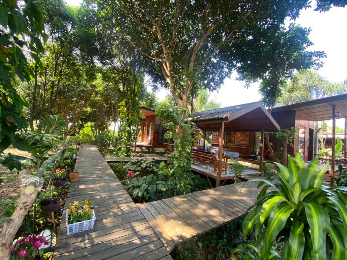 Отель Romyen House Ban Nong Nam Khan Экстерьер фото