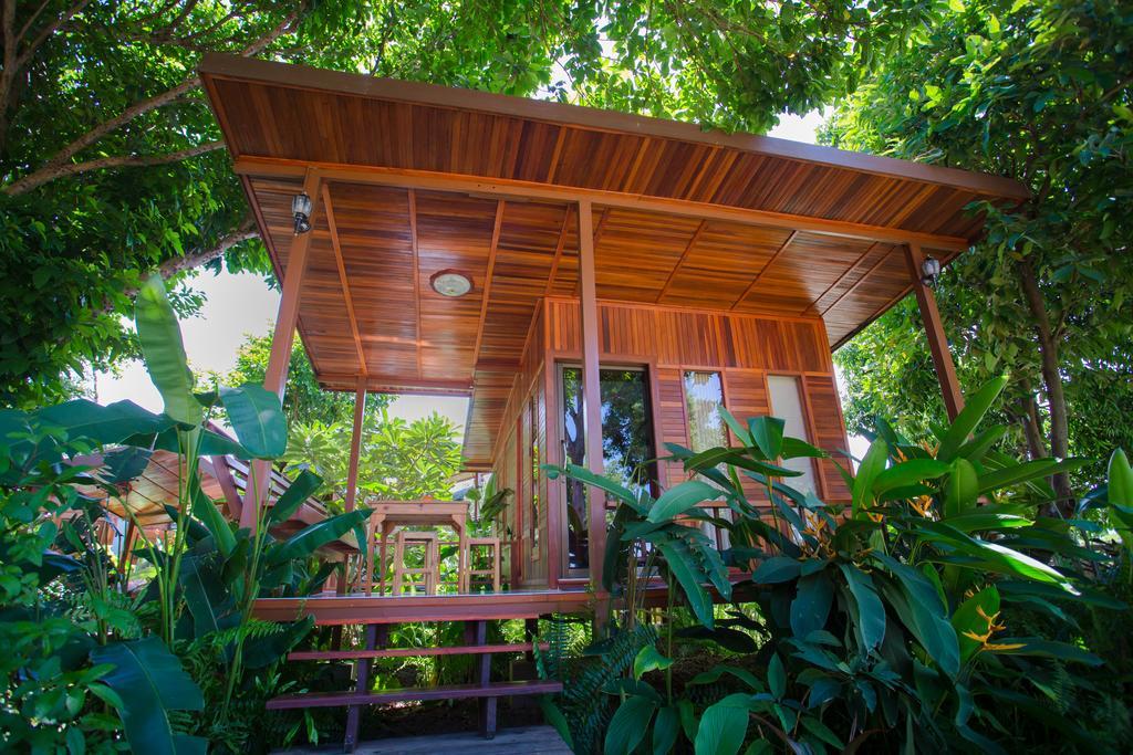 Отель Romyen House Ban Nong Nam Khan Экстерьер фото